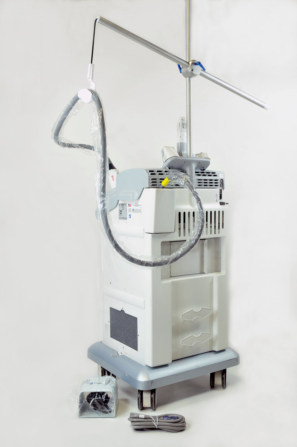 Cynosure Palomar Vectus Laser, Hair Removal 810 Diode Skintel - 2014 - Low Shots