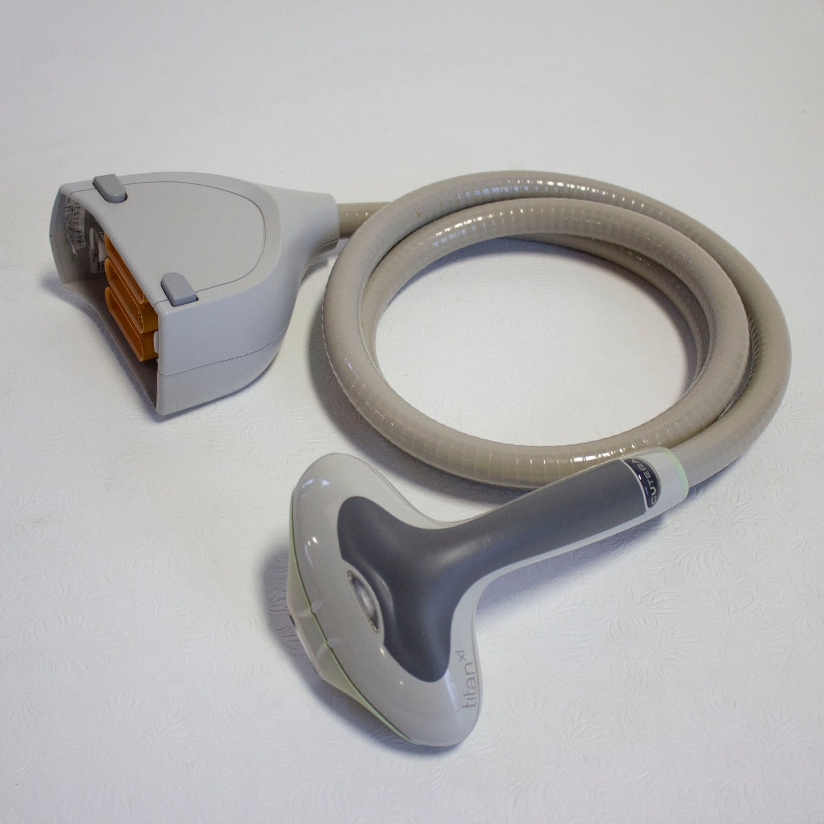 2007 Cutera Xeo Titan XL IR IPL Skin Tightening Wrinkles Reduction Handpiece