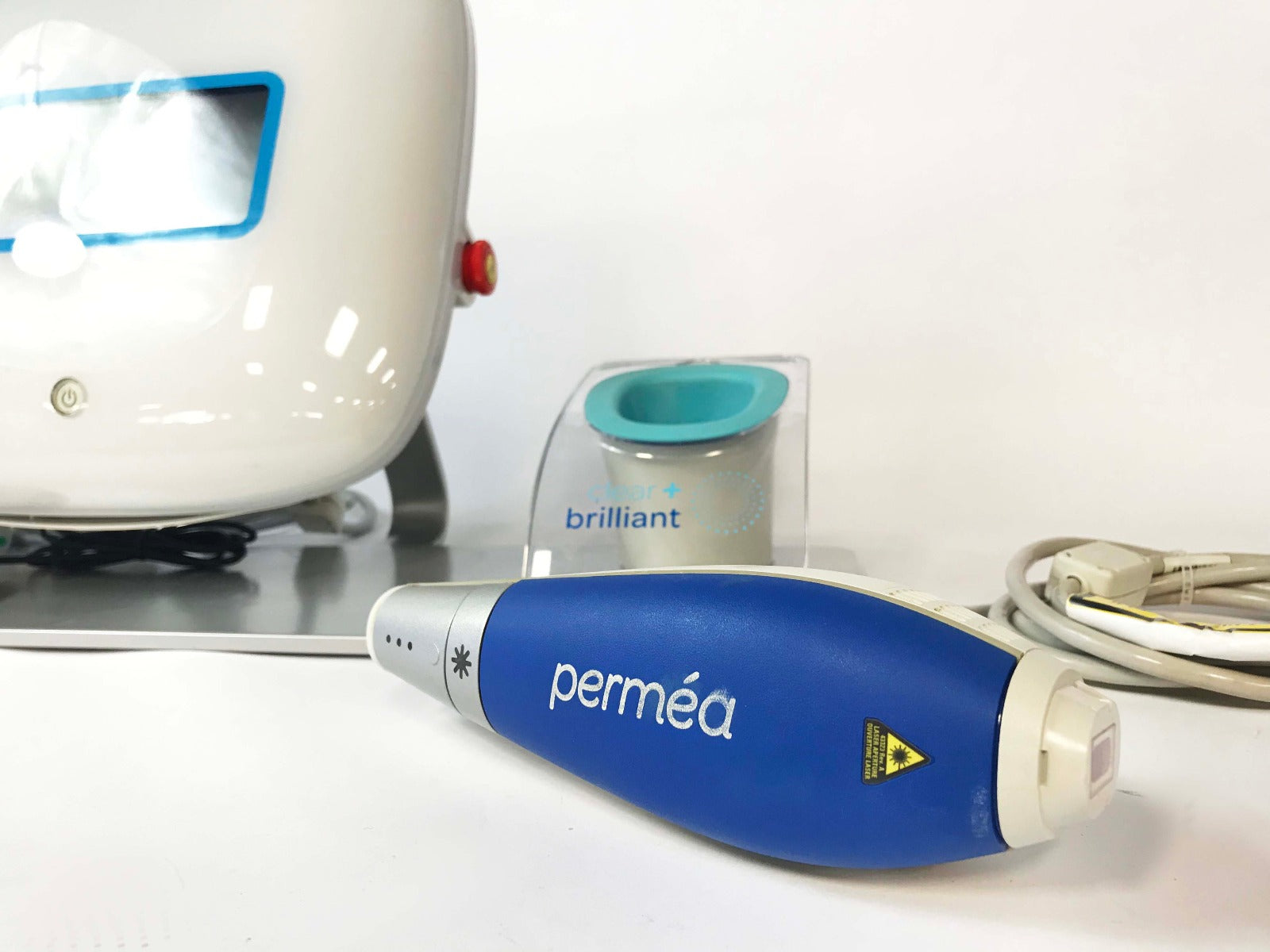 Solta Clear & Brilliant Fractional 1927 nm Resurfacing Laser w/ Permea Handpiece