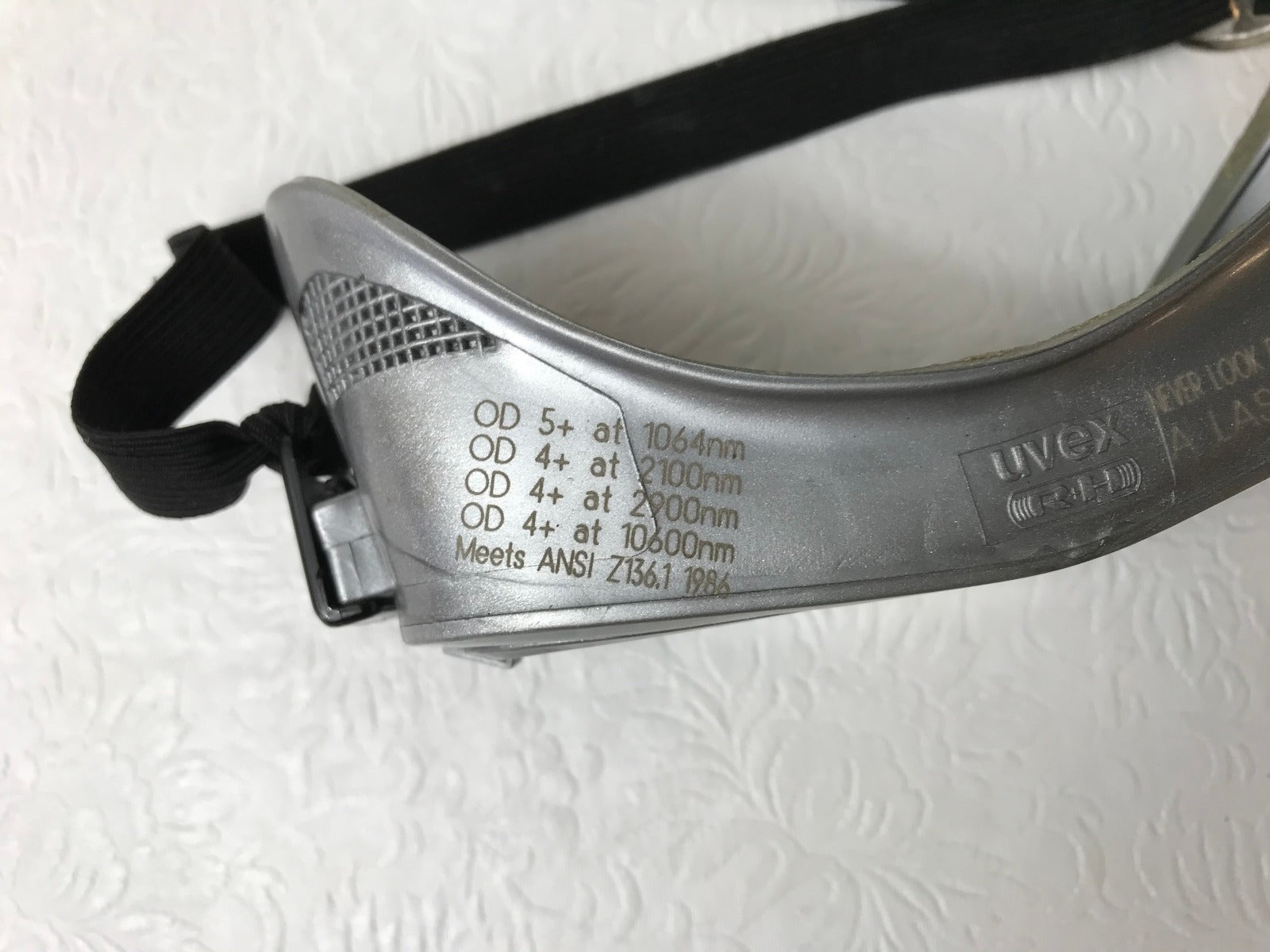 Uvex Laser Operator Eyewear NdYAG 1064 2100 2900 10600 Eye Protection Goggles
