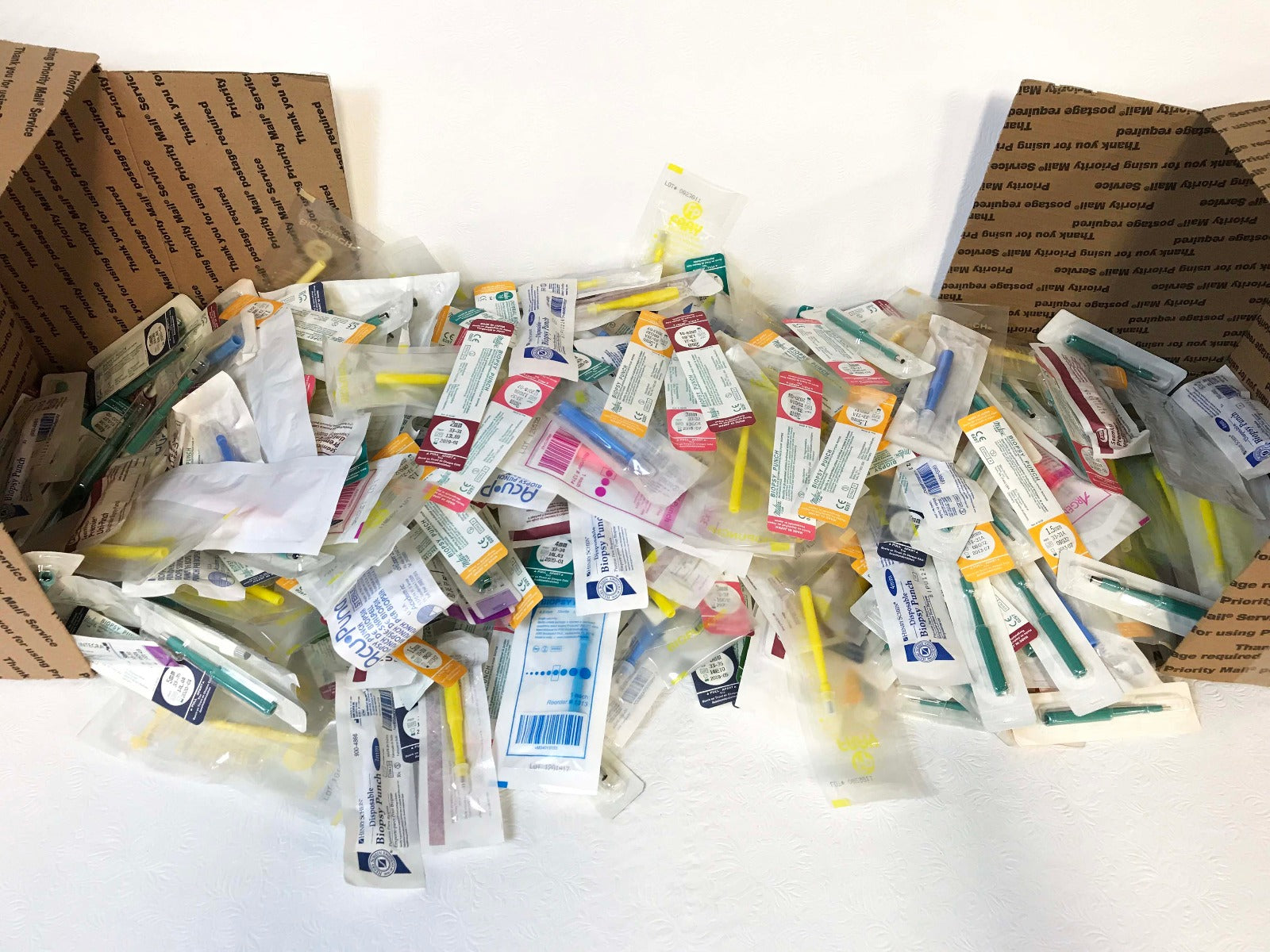 Mixed Sizes Lot 602 Biopsy Punches Integra Henry Schein Histology Mostly Miltex