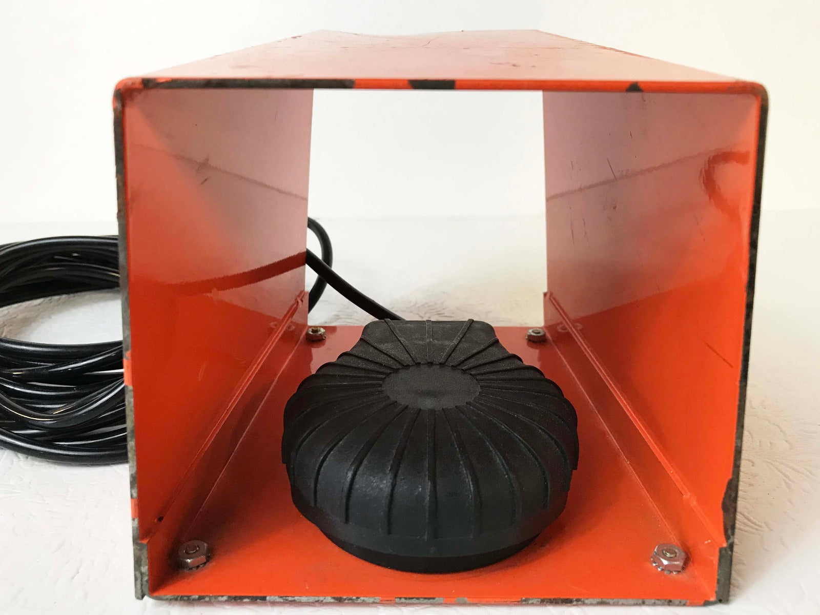 LaserScope Lasers Pneumatic Foot Pedal Switch Footswitch w/ Orange Guard Damaged