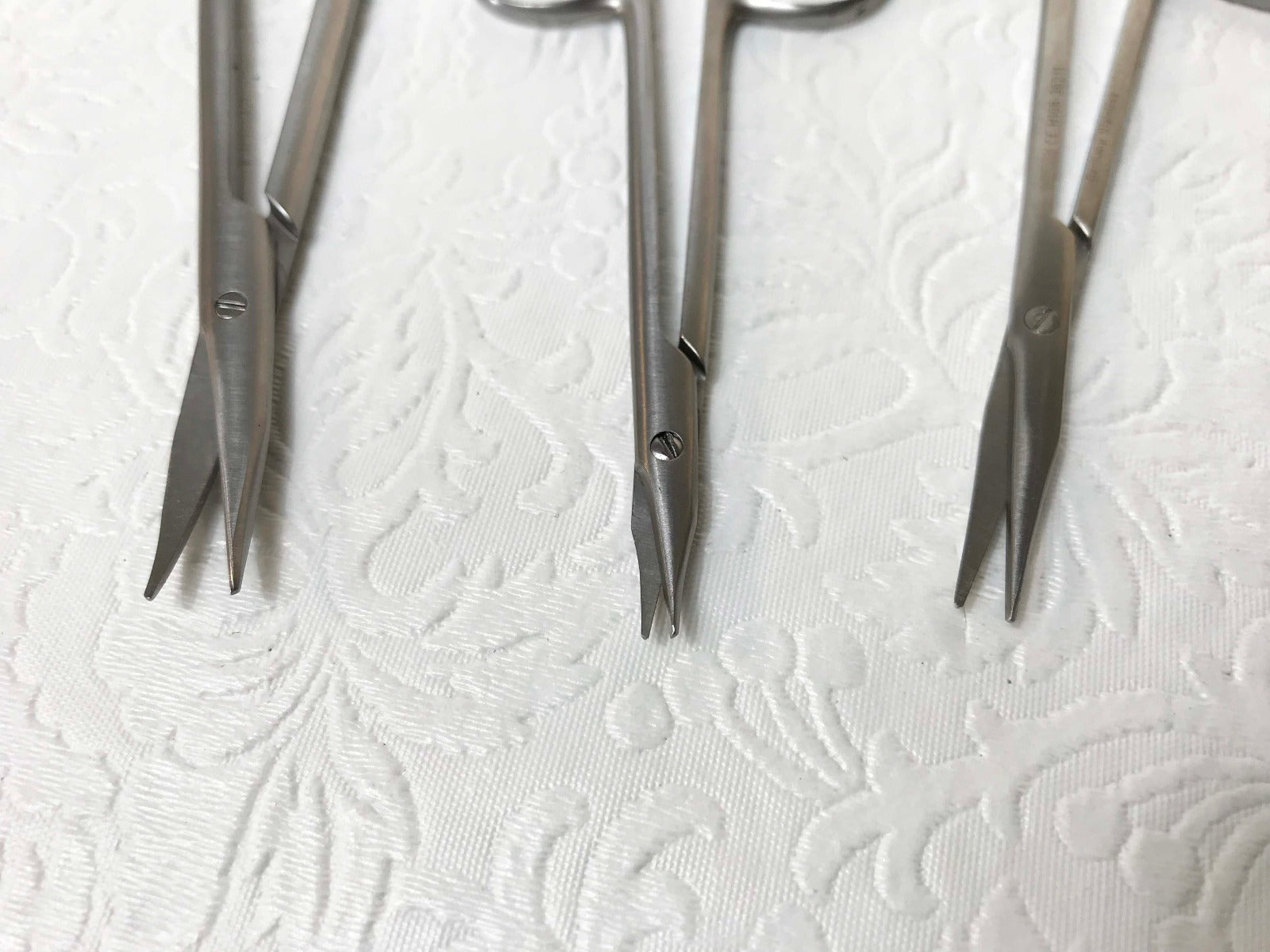 Mixed Lot Stainless Steel Surgical/Medical Instruments Scissors Forceps Handles