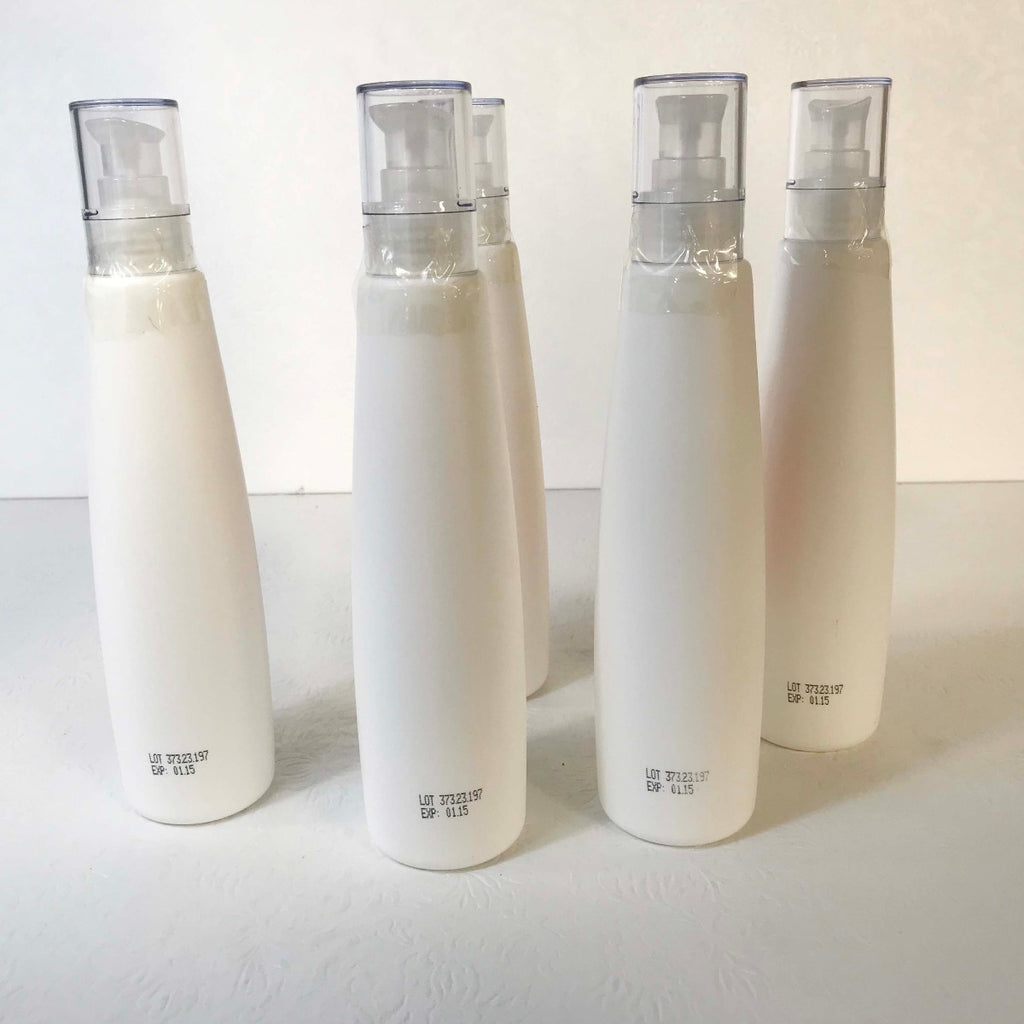 Pack of 5 - 300mL Bottles Syneron VelaSpray Ease Vela Shape Spray - MT47983