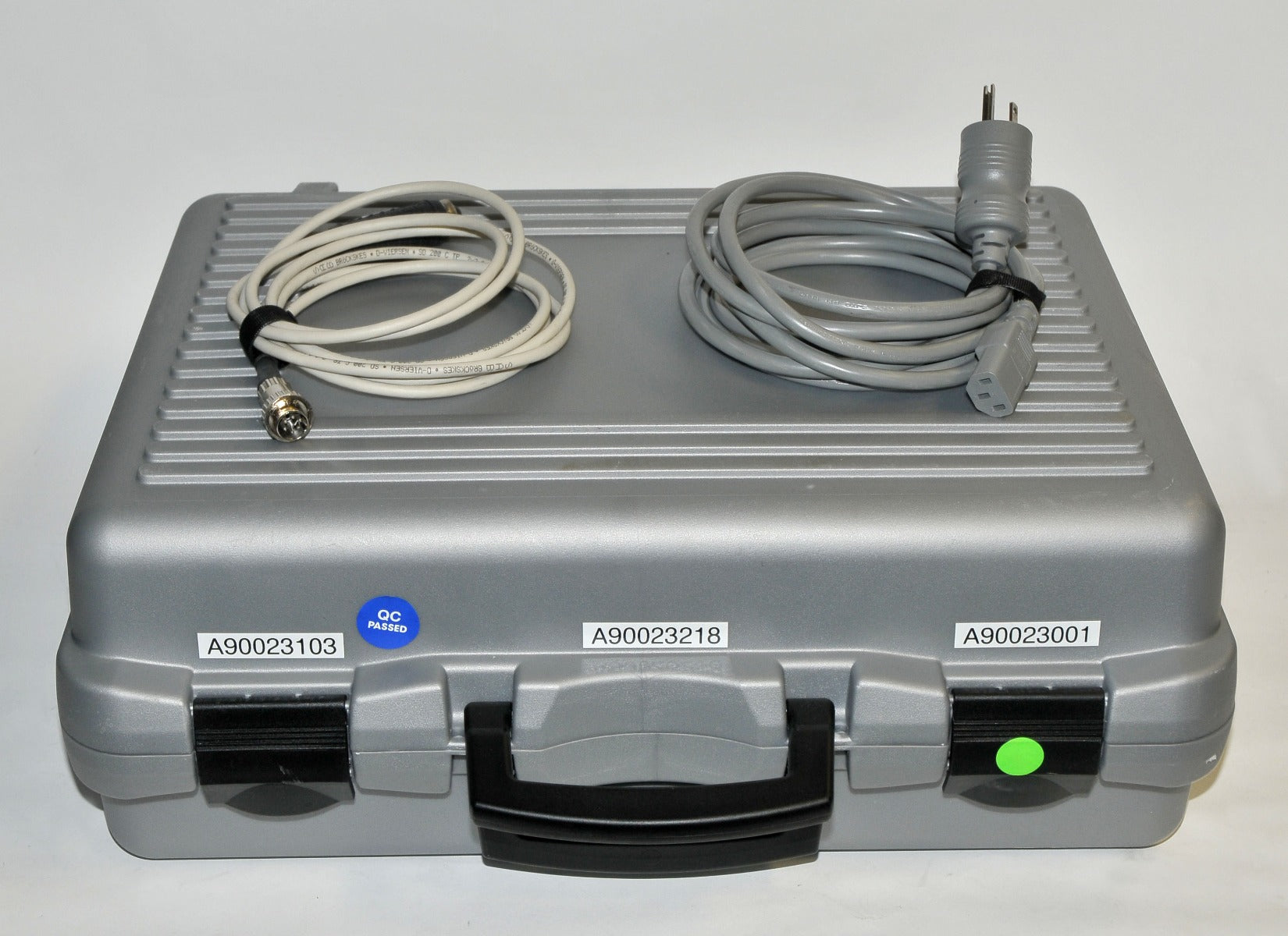InMode EVOKE RadioFrequency Facial Remodeling Submental Cheek Chin