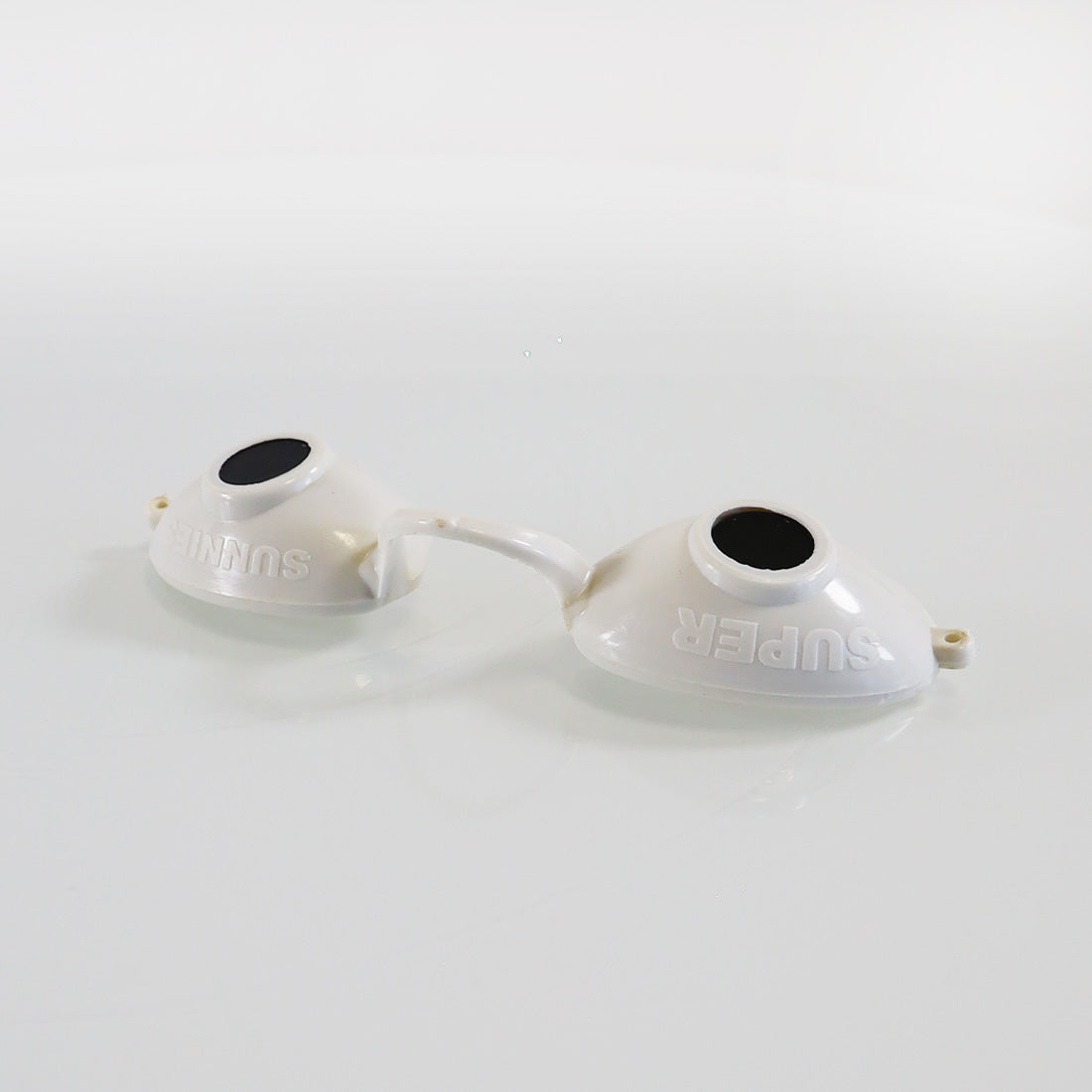 Super Sunnies White Eye Shield Eye Cup 7121-00-7530 AS IS