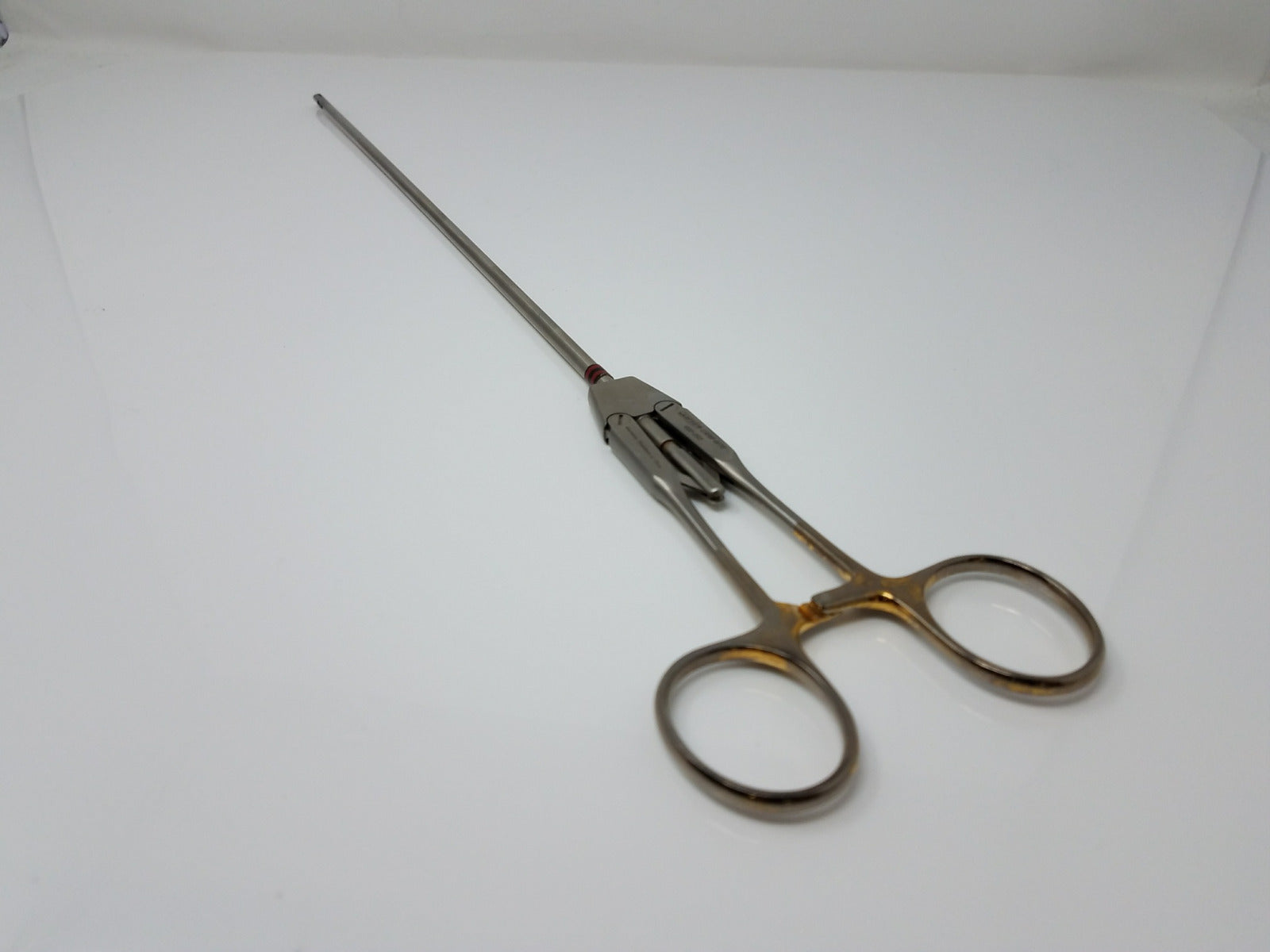 Jarit 600-253 Endoscopic in-line Needle Holder Germany Stainless Steel Surgical