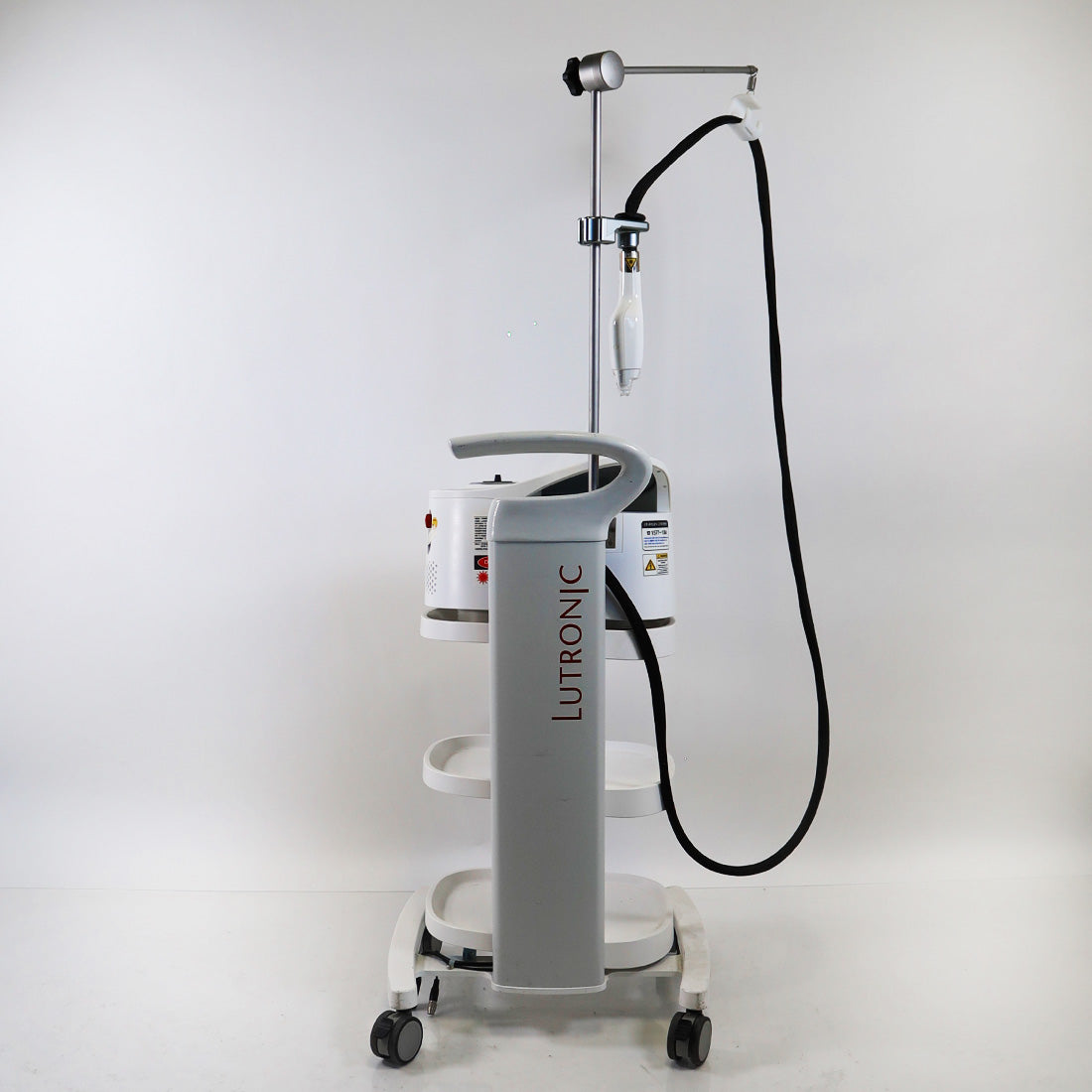 2016 Lutronic LaseMD Pro Fractional Skin Wrinkles Resurfacing Laser System