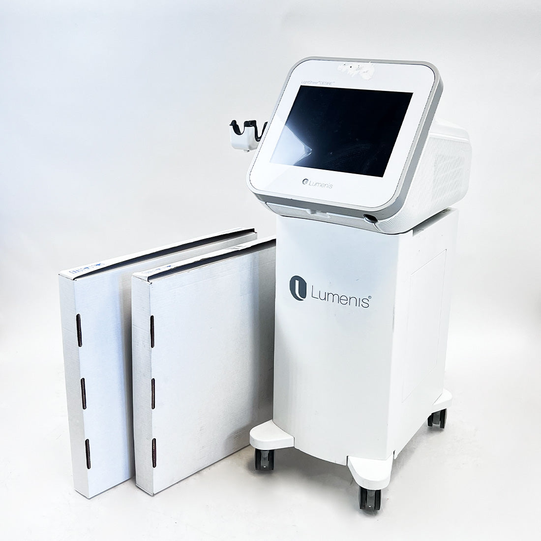 2017 Lumenis LightSheer Desire Hair Removal Laser System w/ HS & XC Handpiece