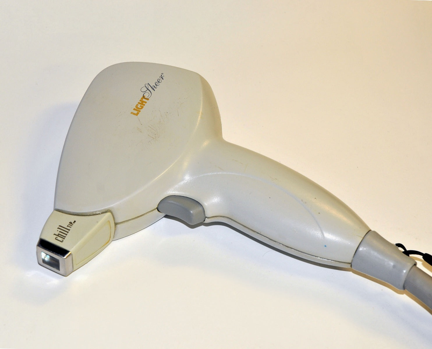 2005 Lumenis LightSheer XC 810 Diode Hair Removal Laser Light Sheer 12x12 400 ms