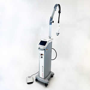 2013 Lutronic INFINI LT Electro Surgical Skin Rejuvenation Microneedling System