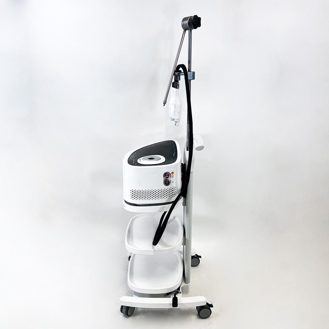 2018 Lutronic LaseMD Pro Fractional Skin Wrinkles Resurfacing Laser System
