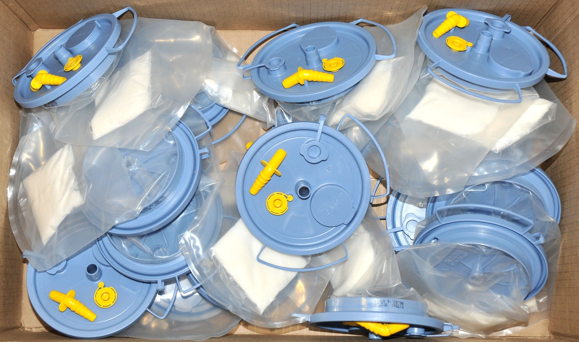 Medela Disposable Collection System Suction Canister LIDS (DCS) x20Pcs Cellfina
