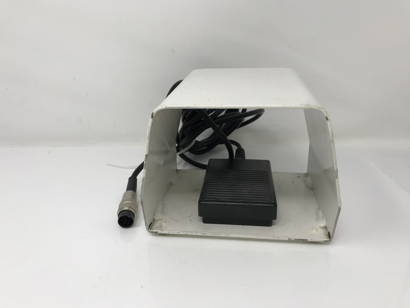 Asclepion Mediostar Laser FootSwitch Foot Pedal Switch 6 Pin AS IS FOR PARTS