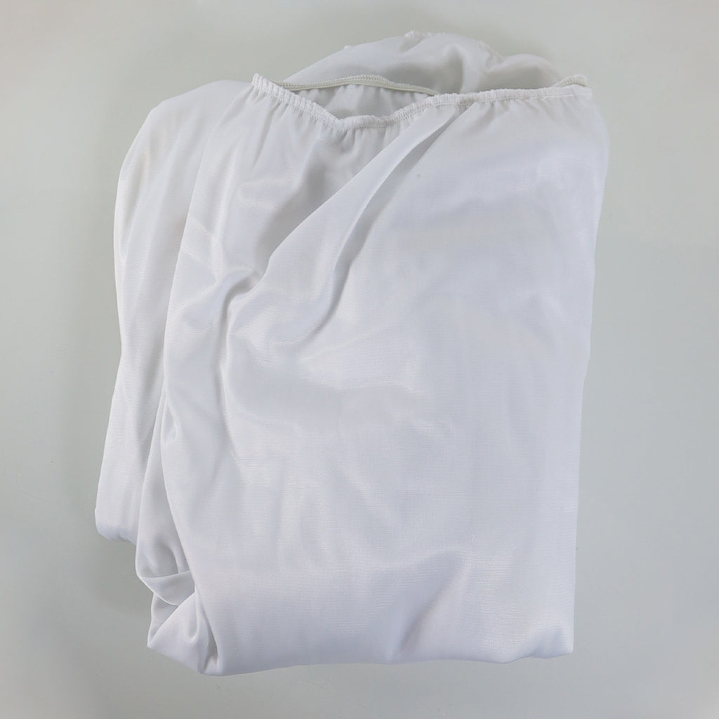 Quanta Systems Laser in Our DNA White Polyester Cover