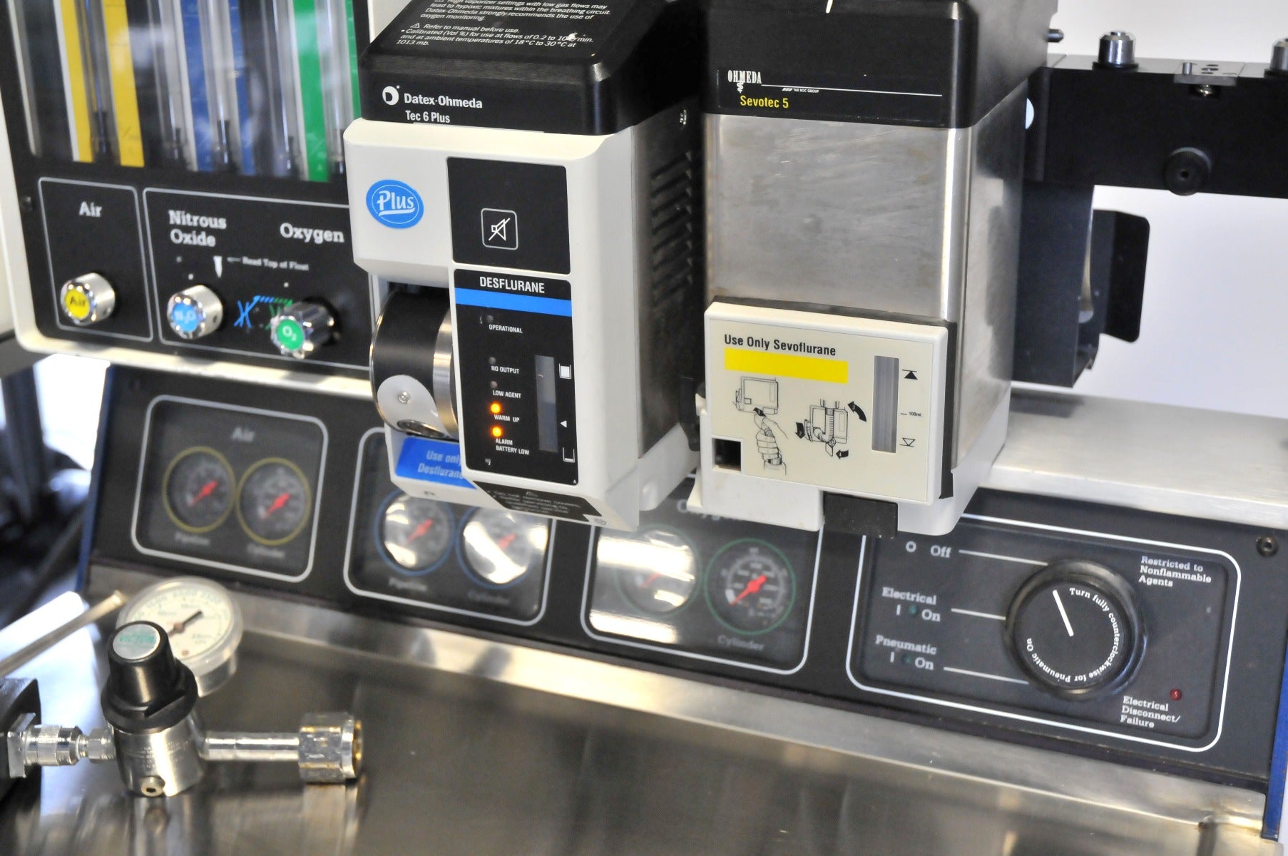 Ohmeda Modulus II Anesthesia Cart Gas Machine Sevotec 5 Tec 6 Ventilator * AS IS