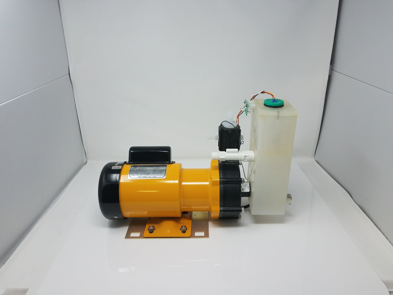 Pan World Magnet Pump With Reservoir Cynosure Affirm ** Parts SOLD AS IS **