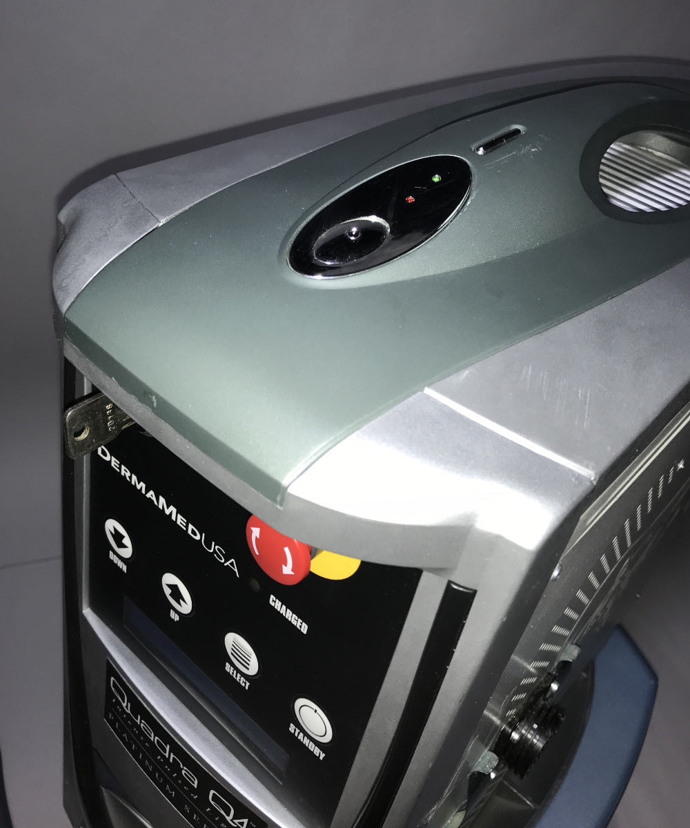 QUADRA Q4 DermaMed USA IPL Hair Removal PLATINUM SERIES Acne Skin *PARTS AS-IS*