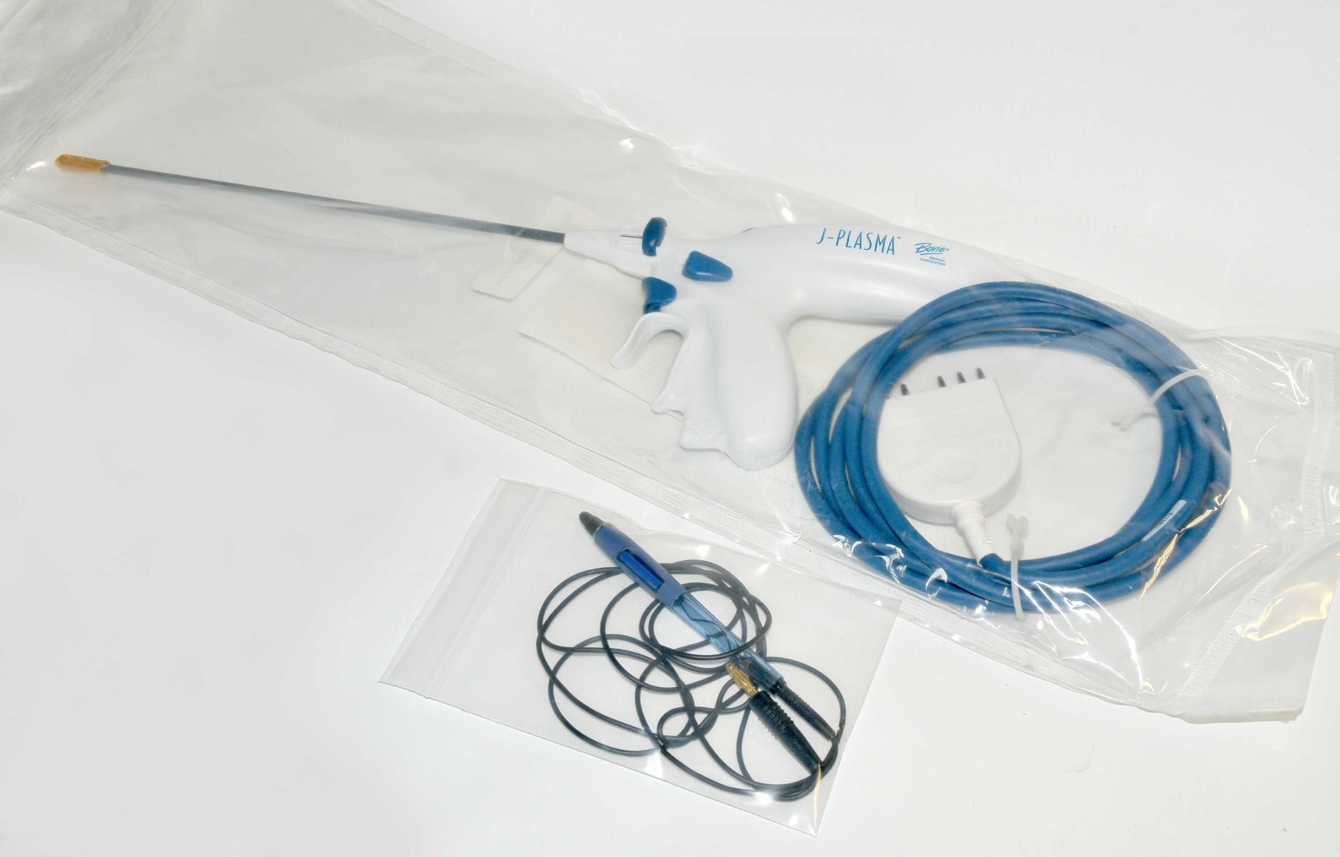 2020 Renuvion Electrosurgical Generator ESG Apyx-RS3 Medical Bovie J-Plasma RF