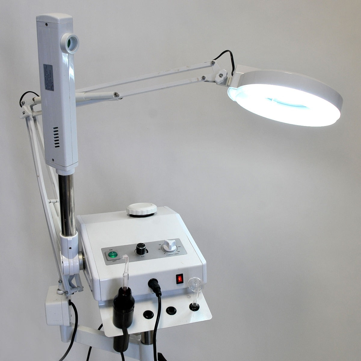 Rolling Beauty Instrument Facial Steamer White Rolling M-2005D Magnifying Glass