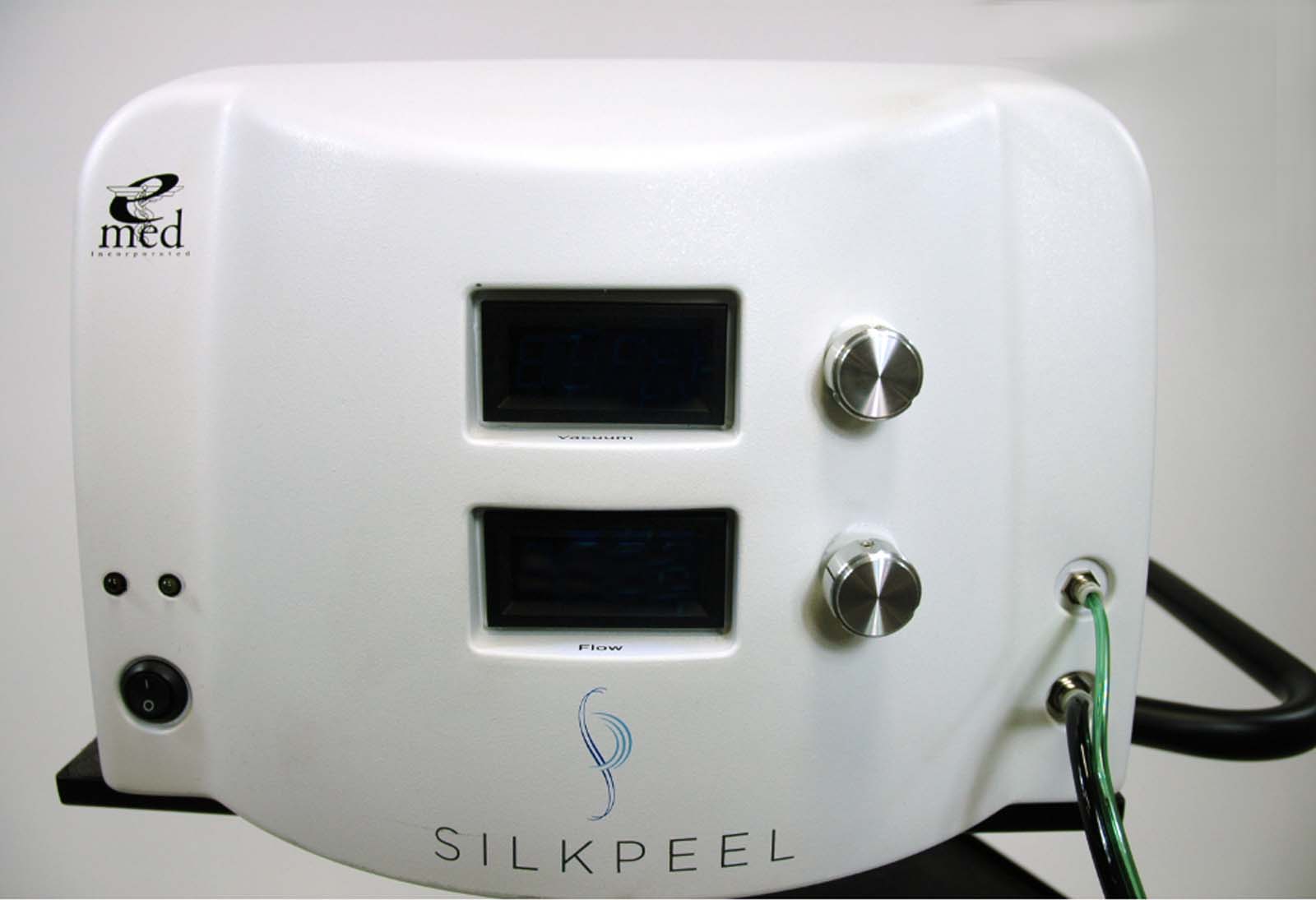 SilkPeel Dermalinfusion Med Envy Medical Skin Peel Non-Invasive Skin Exfoliation