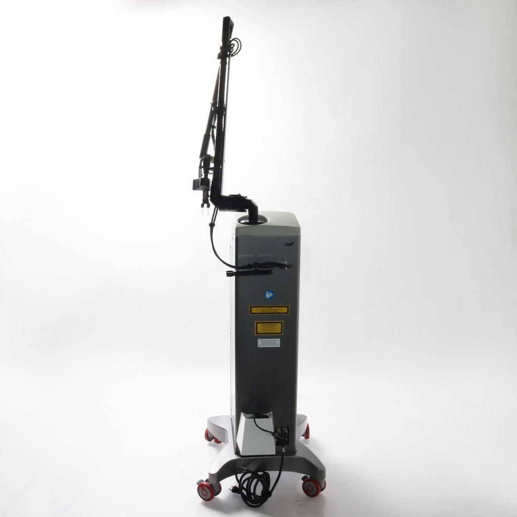 2014 Cynosure SmartSkin+ Plus 30W Fractional CO2 Laser Aesthetic Surgical