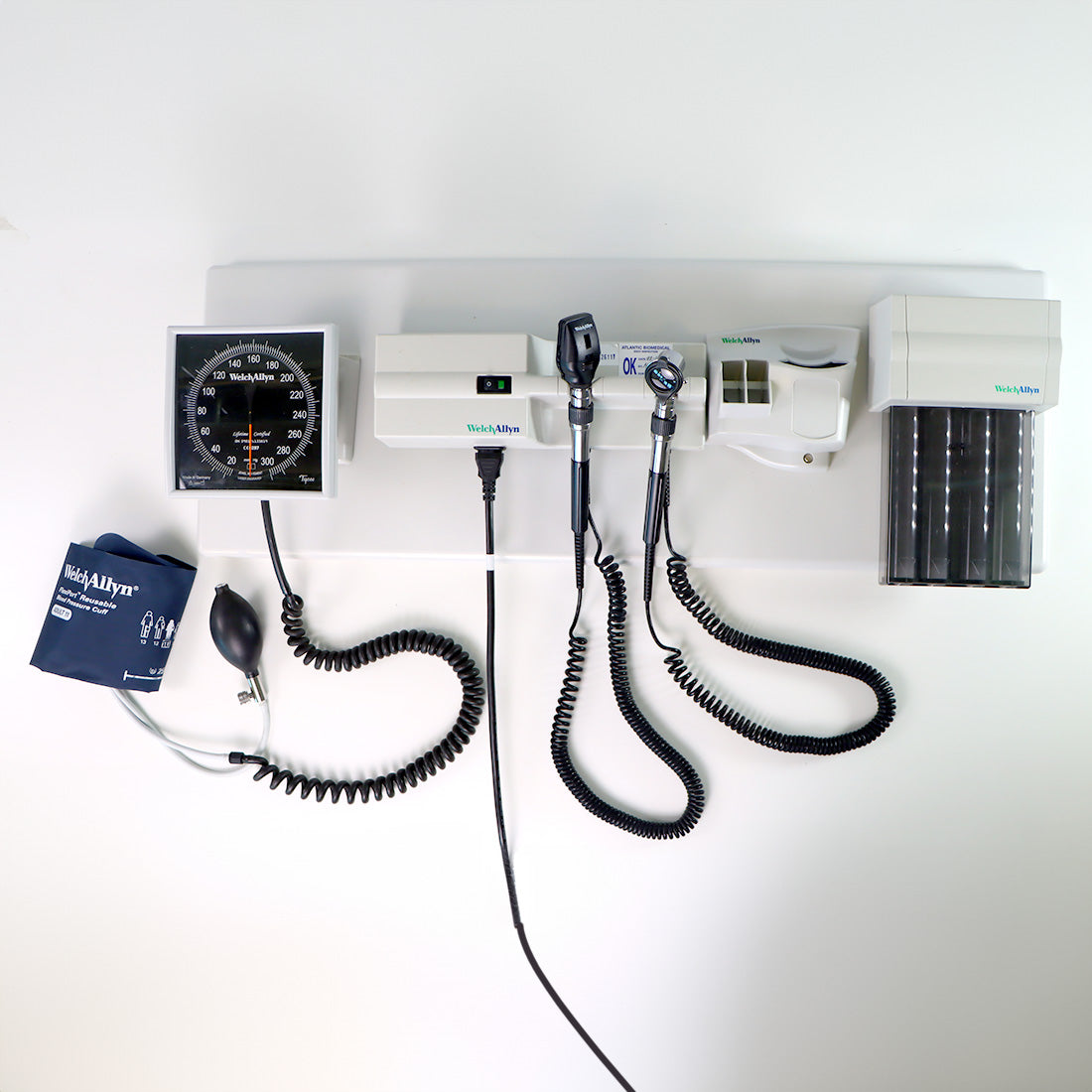 Welch Allyn Integrated Wall Diagnostic System Complete with Wall Board, Blood Pressure, 2 Heads and Tips Dispenser