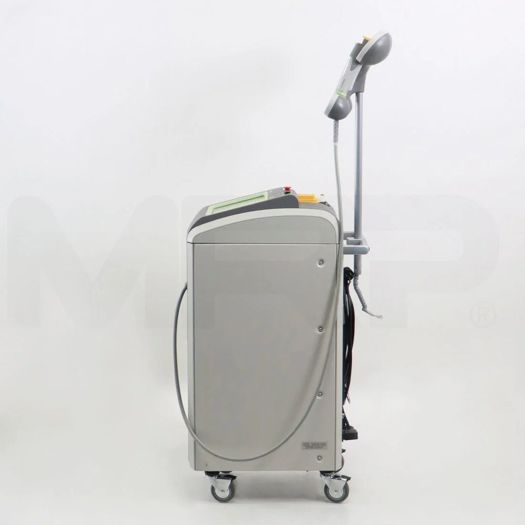 2013 Cutera Xeo System Side